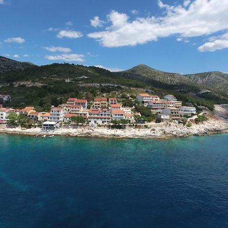 Luxury Bellavista Amazing Sea Holidays With Private Beach & Parking Μίλνα Εξωτερικό φωτογραφία