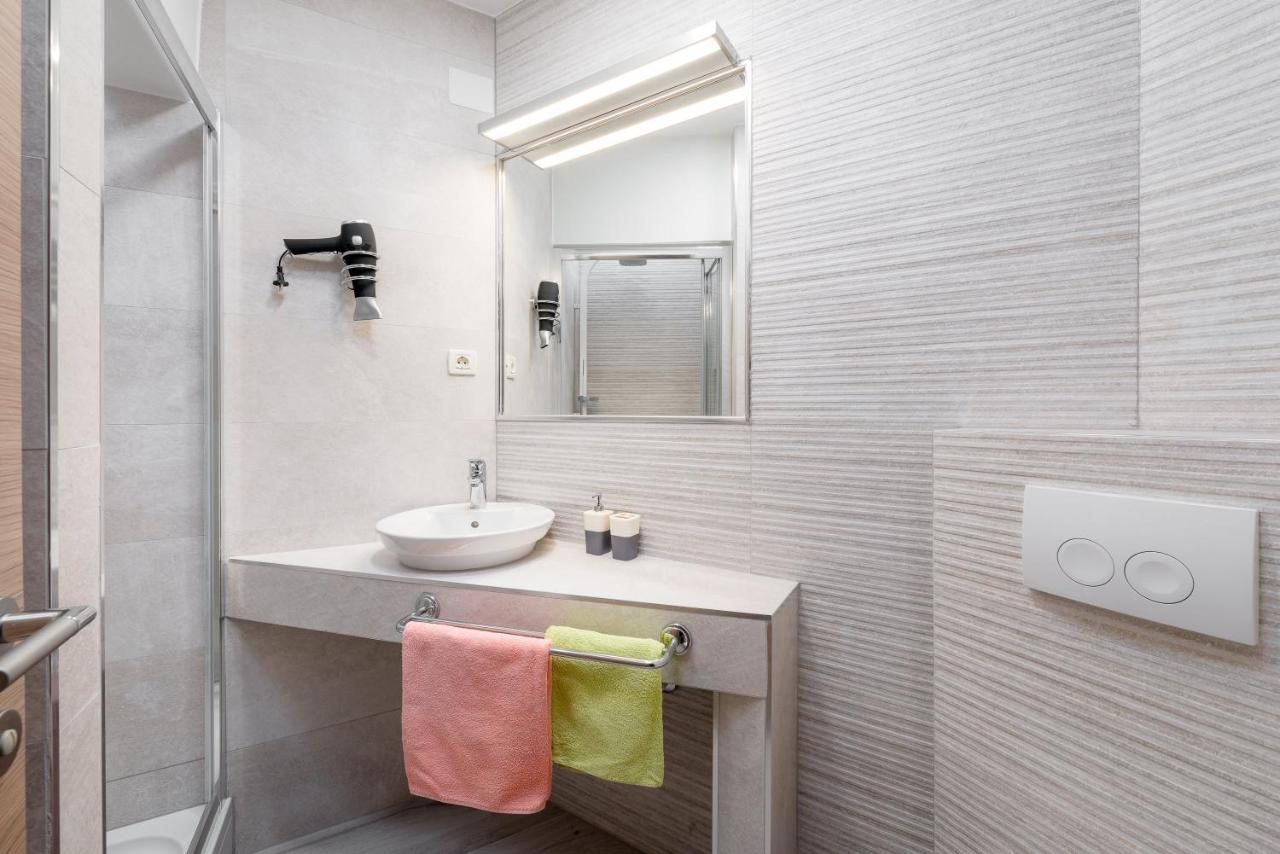 Luxury Bellavista Amazing Sea Holidays With Private Beach & Parking Μίλνα Εξωτερικό φωτογραφία