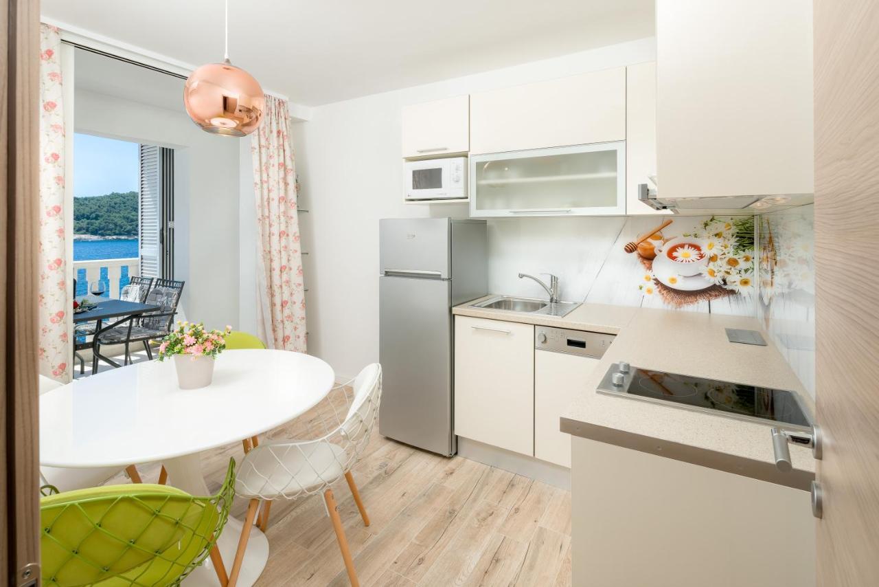 Luxury Bellavista Amazing Sea Holidays With Private Beach & Parking Μίλνα Εξωτερικό φωτογραφία
