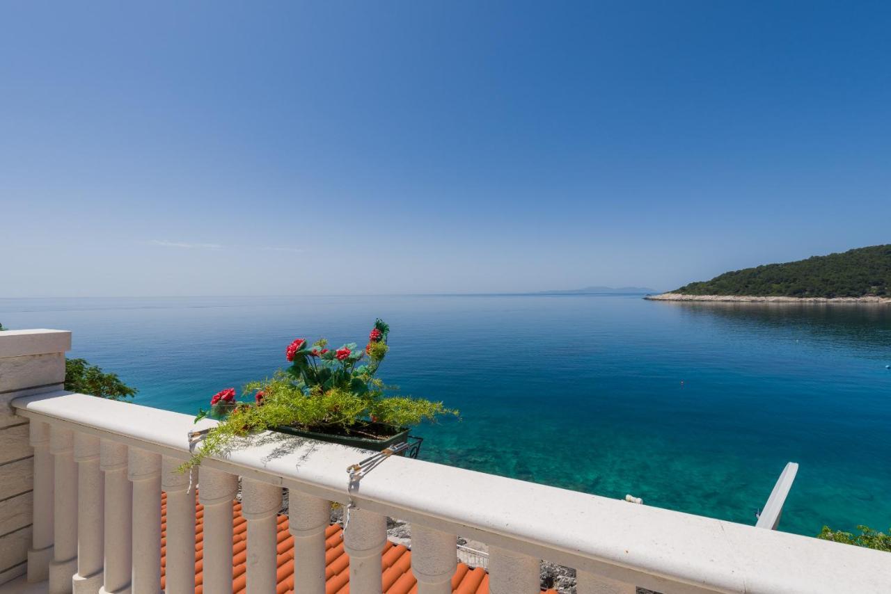 Luxury Bellavista Amazing Sea Holidays With Private Beach & Parking Μίλνα Εξωτερικό φωτογραφία