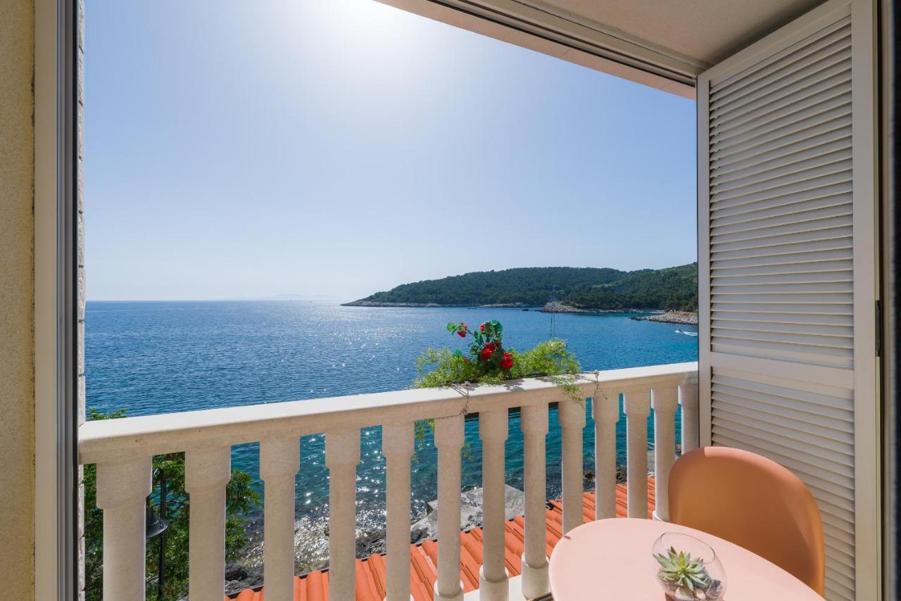 Luxury Bellavista Amazing Sea Holidays With Private Beach & Parking Μίλνα Εξωτερικό φωτογραφία